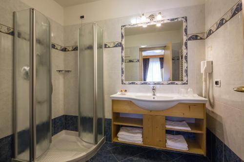 Sas Morin 4* Pozza di Fassa